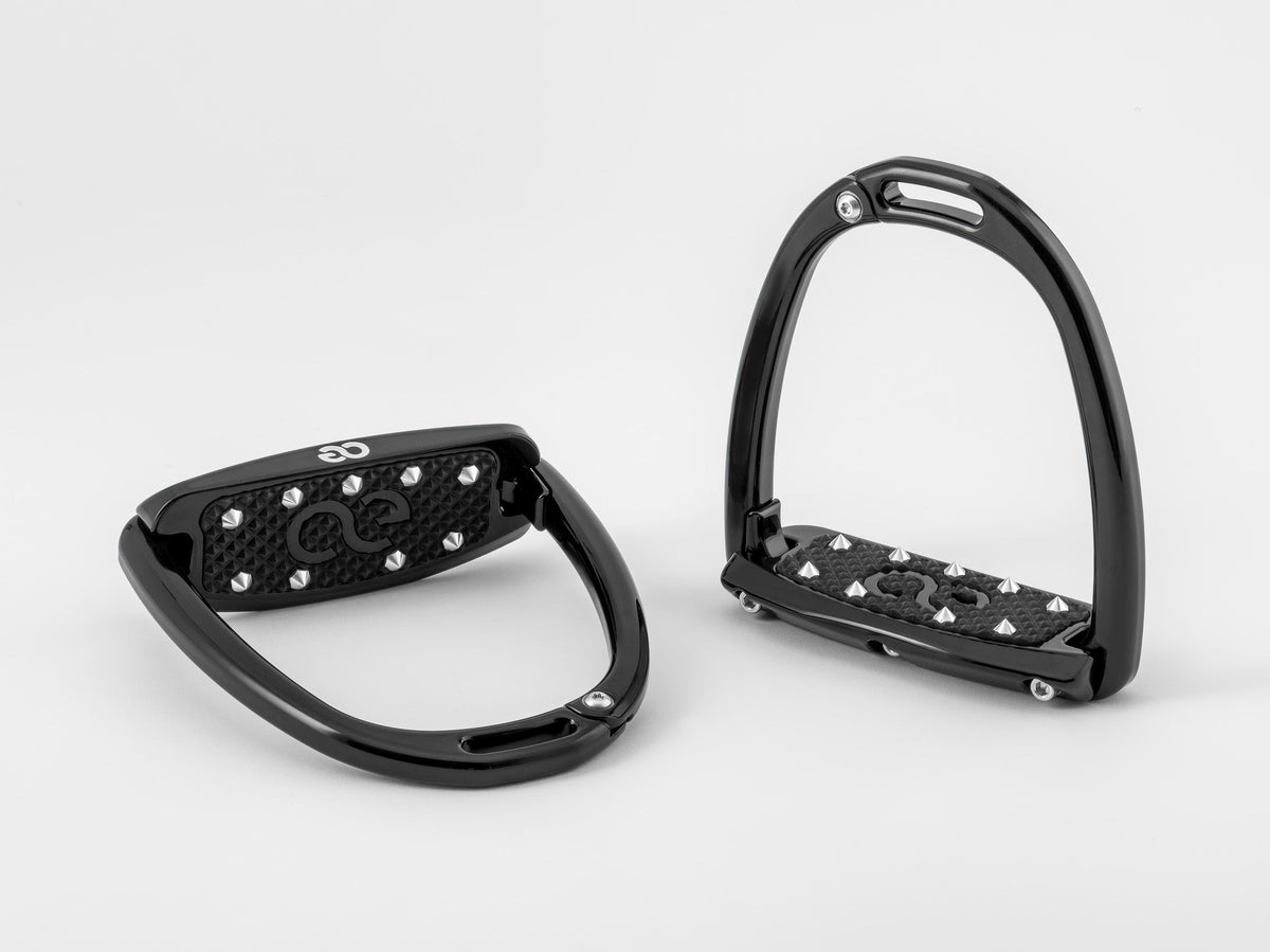 American Equus Hunter "Escape" Junior Stirrups